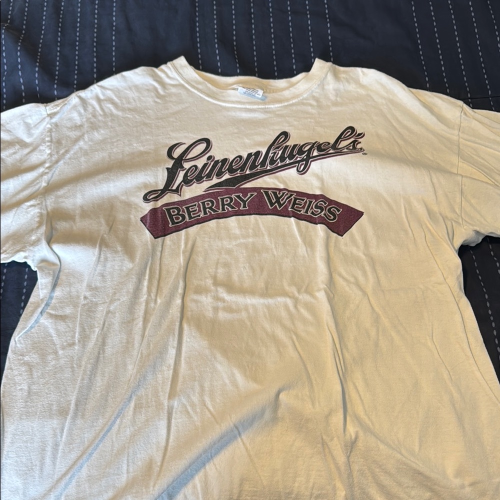 Leinenlugel’s shirt